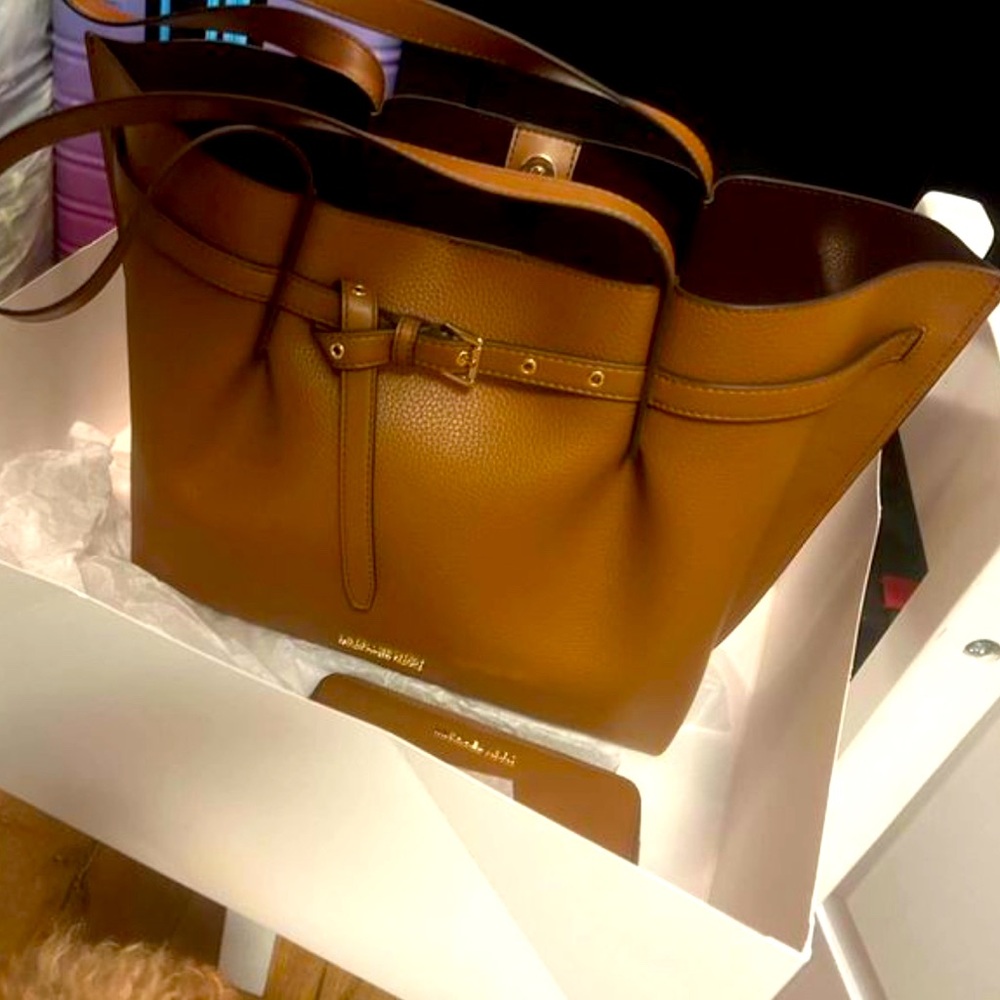 Michael Kors Emilia Large Leather Tote Bag (tan); Also selling matching wallet